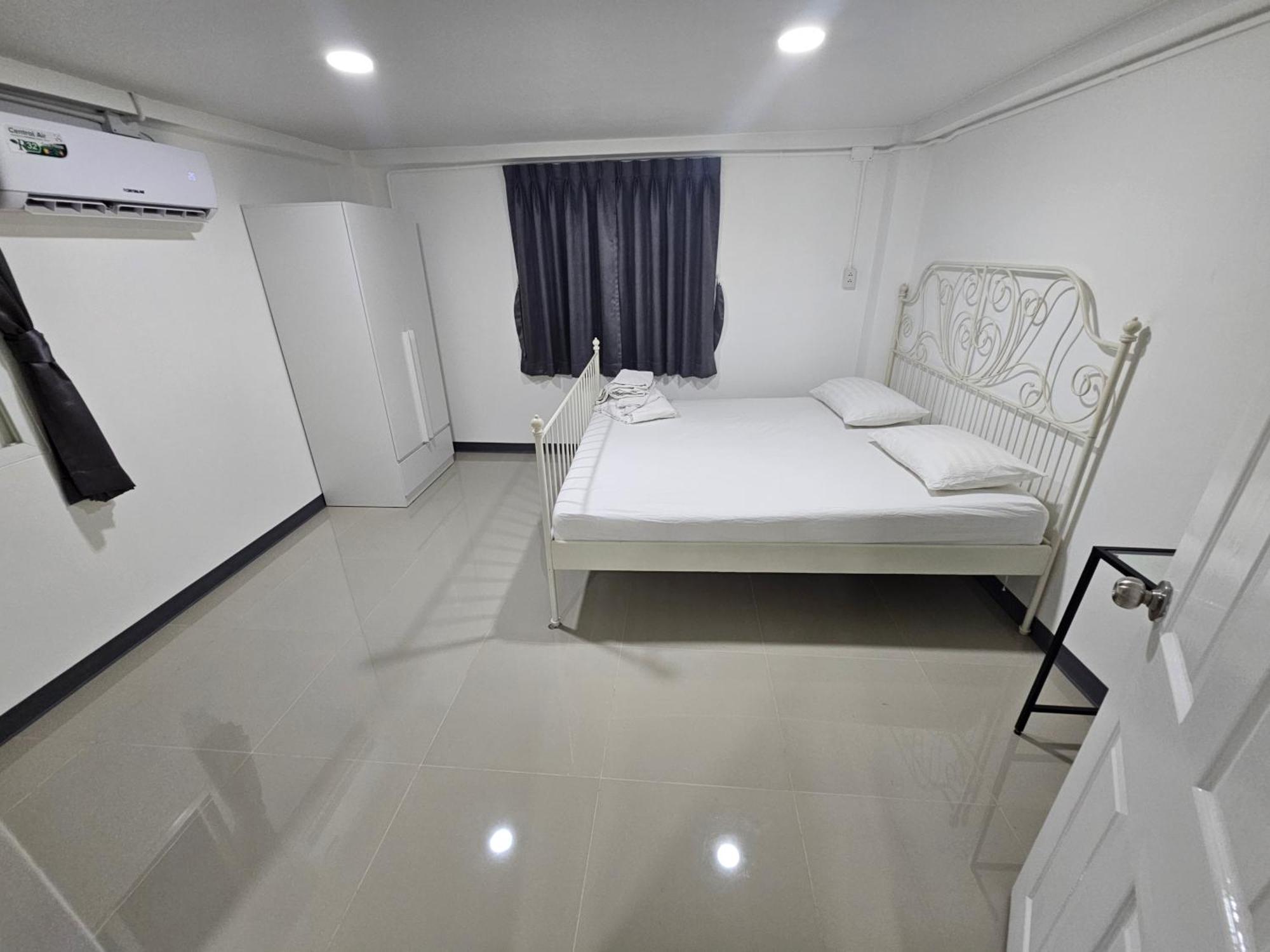 Loft 21 Apartment Romklao Bangkok Dış mekan fotoğraf